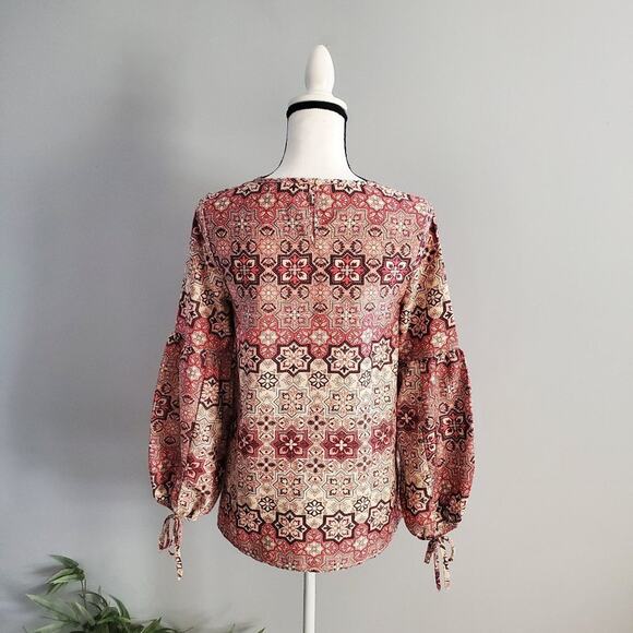 Mimi + Daphne Boho Bishop Sleeve Top M - Picture 2 of 8